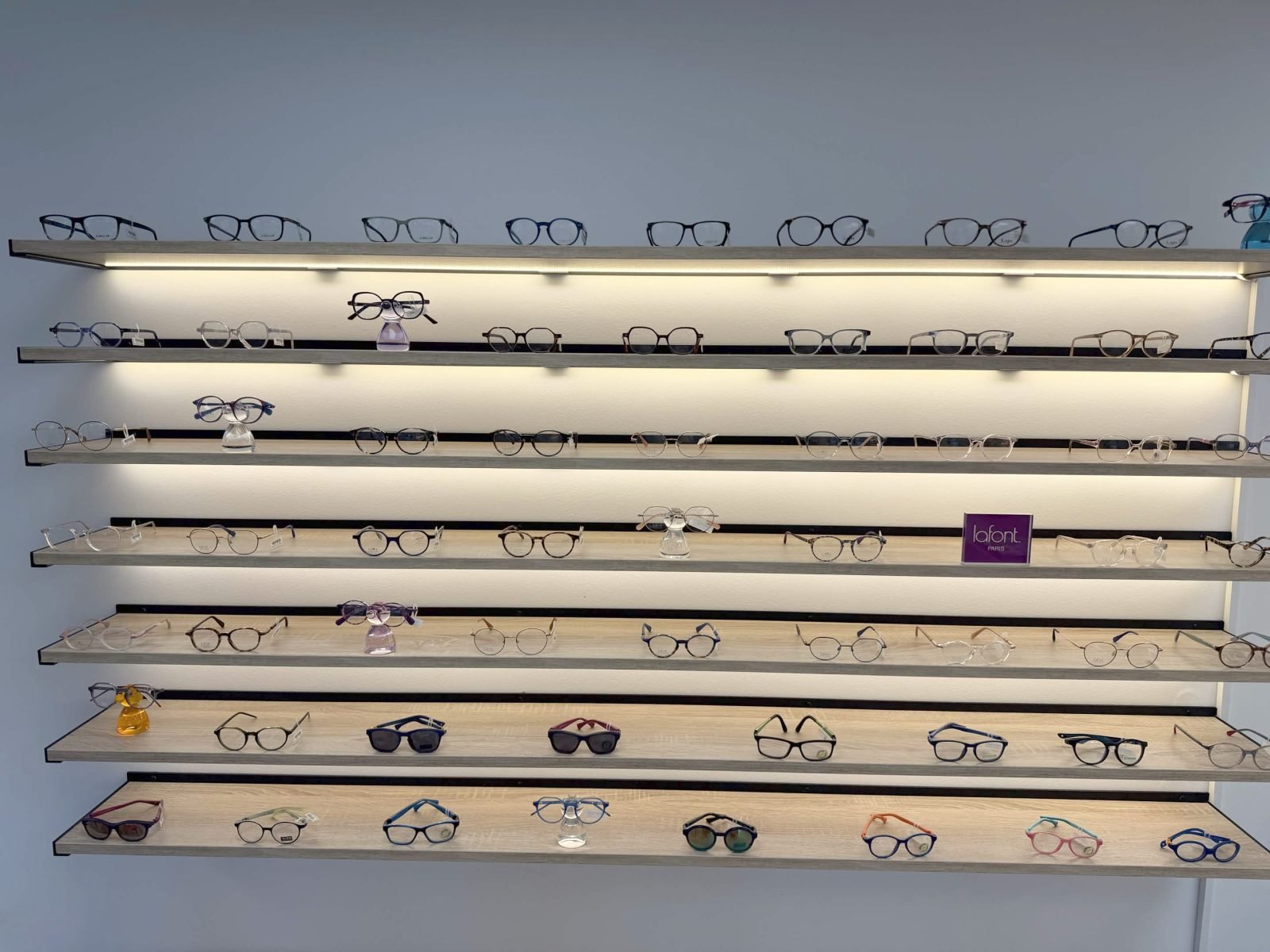 Le mur des montures pour enfants